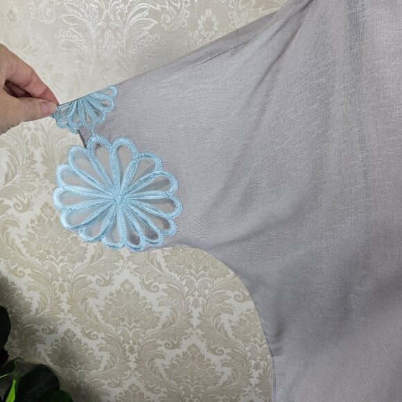 Sana Safinaz Size Small Light Gray Coverup Blue Embroidered Flowers Gray Pearl - Picture 5 of 14